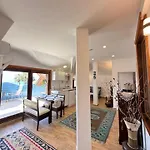 Mavi & Ani Hotel 3*