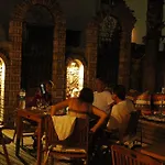 Hotel Mavi & Ani Antalia