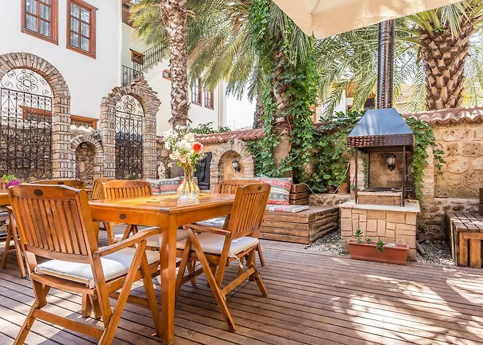 מלון Mavi & Ani אנטליה